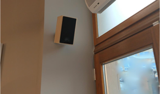 GŁOŚNIK w wejściu jazzaudio